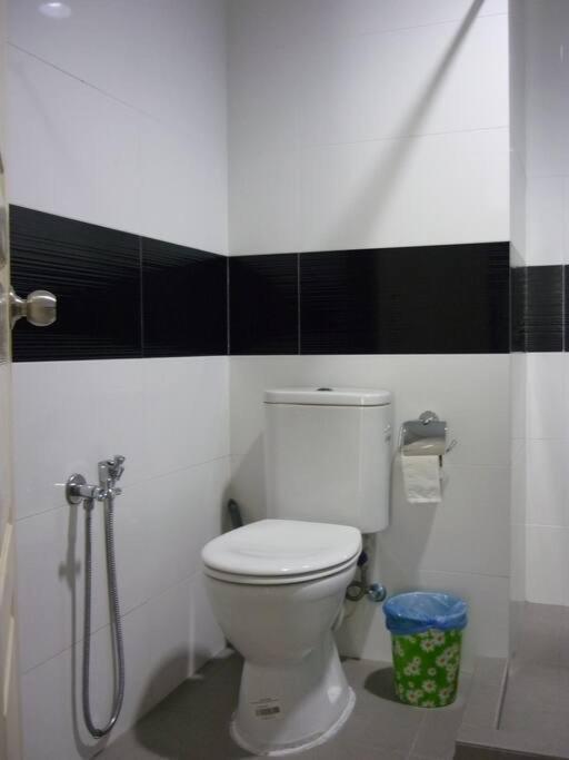 2 Bedrooms & 2 Bathrooms Near New Gurney Bay George Town